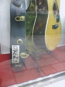 023bd54393534c898b51-L.jpg